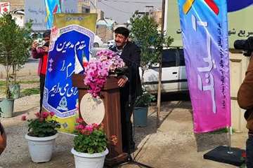 آیین کلنگ زنی پروژه اینترنت فیبر نوری خمینی شهر 